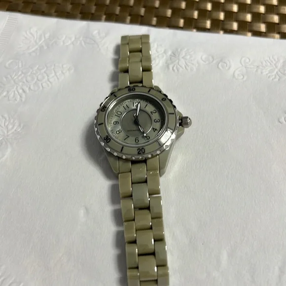 Isaac Mizrahi | Accessories | Isaac Mizrahi Watch | Poshmark